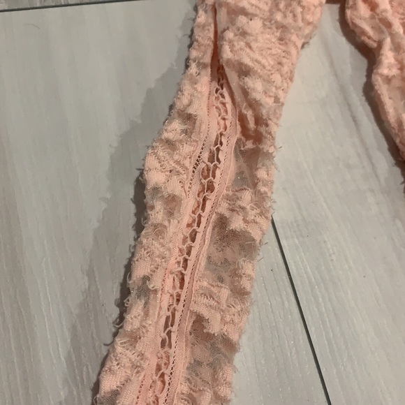 Free people sheer pink boho top - Picture 16 of 17